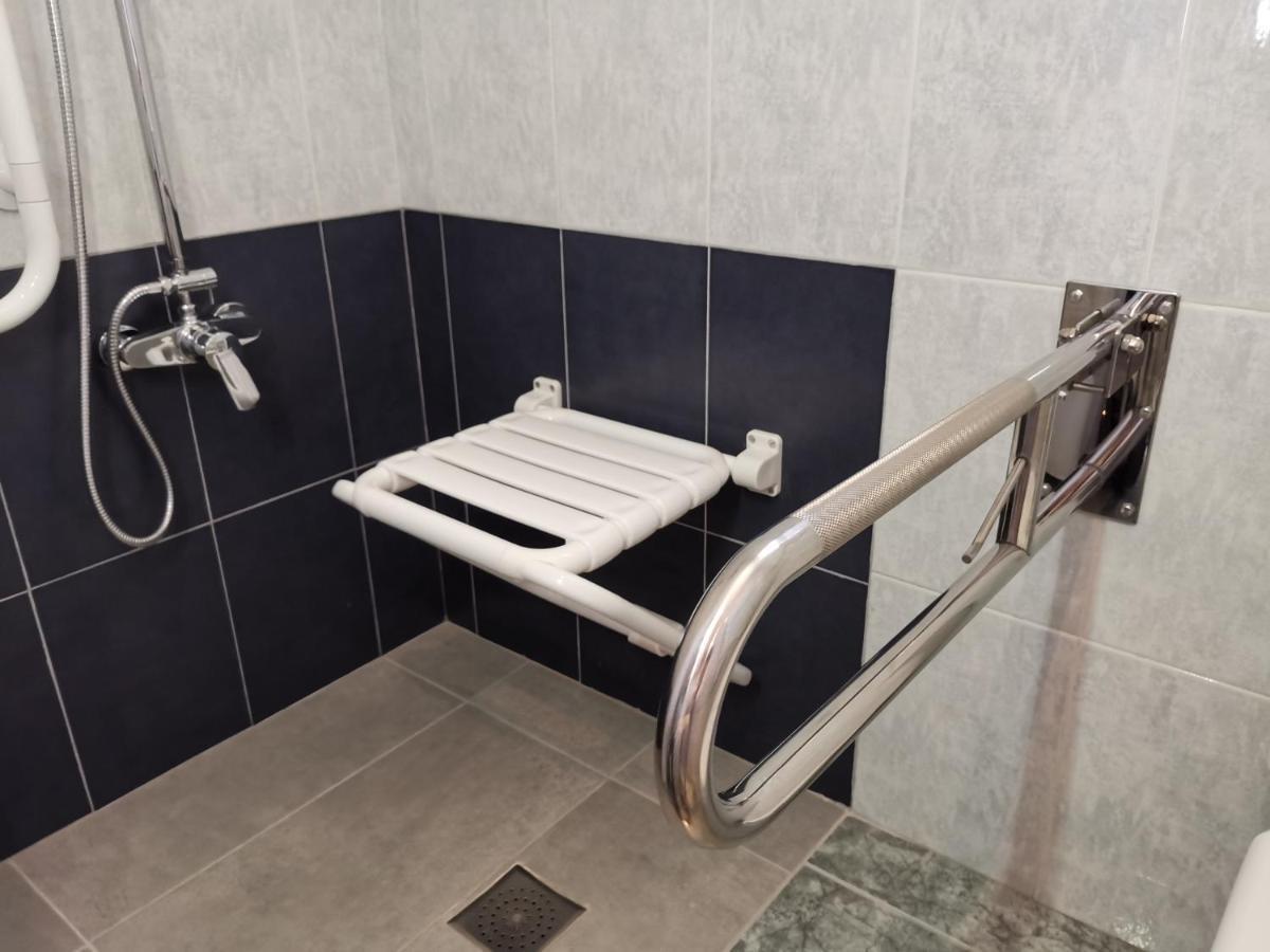 דירות אל פובלטס Residencia Thomas מראה חיצוני תמונה