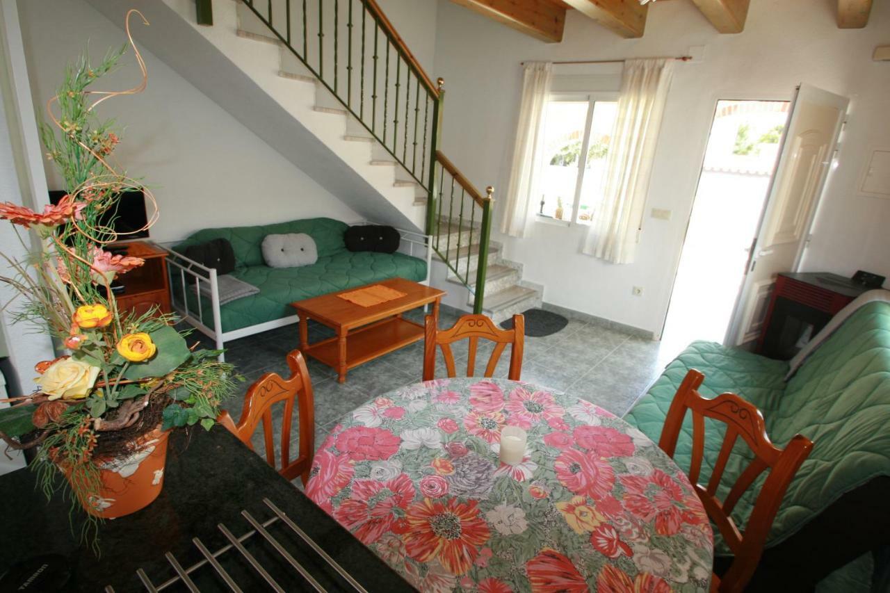 דירות אל פובלטס Residencia Thomas מראה חיצוני תמונה